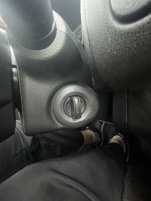 Nissan note e11 1.6 бензин самый полный