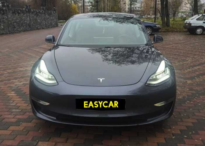 Аренда Авто Tesla Model 3 два мотора 54кВт Днепр