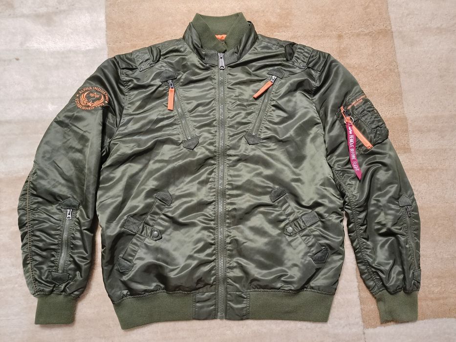 Продам чоловічу куртку Alpha Industries Falcon II Green