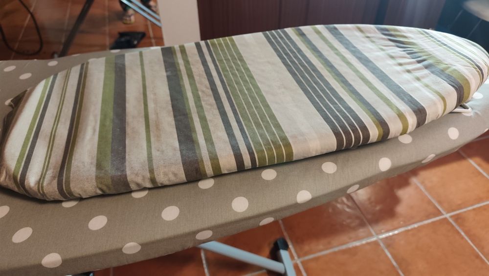 Vendo tábua de passar a ferro