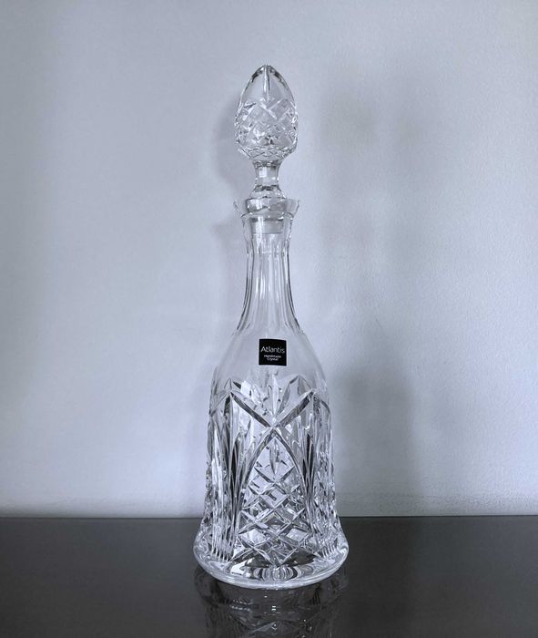 Garrafa de cristal marca Atlantis sem uso