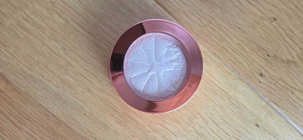 Jeffree Star Cosmetics - Pricked Collection Supreme Frost