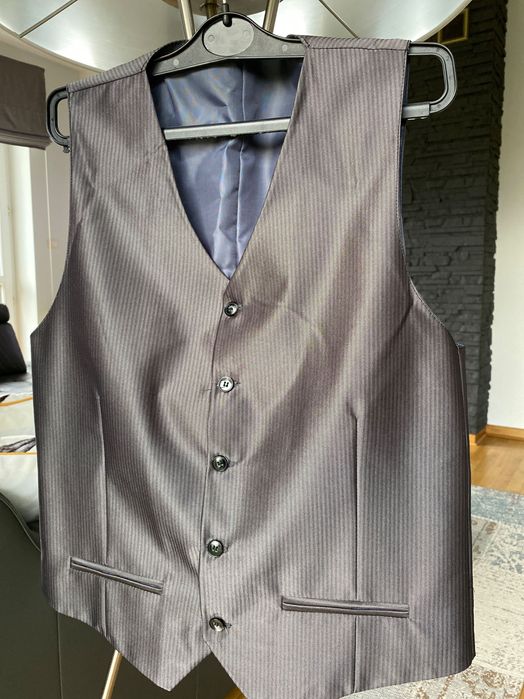 Garnitur męski stan idealny