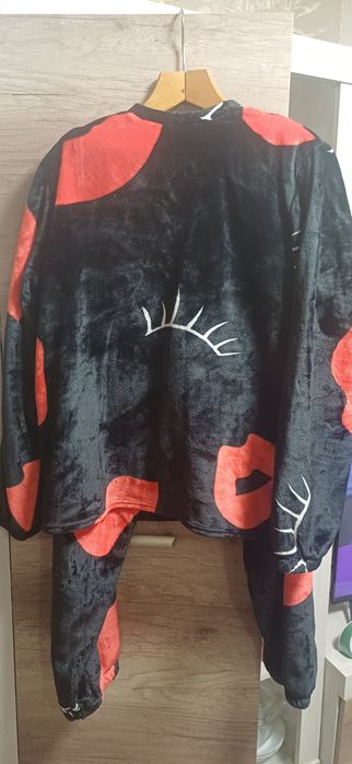 Тепла жіноча піжама - домашній костюм. Розмір 50 . Заміри нижче .