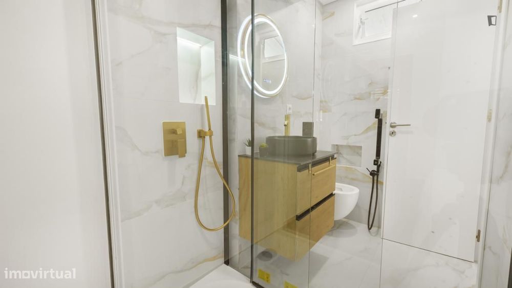 Apartamento com 2 quartos - localizado em Amadora Lisbon