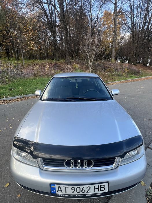 Продам Ауді а4б5 1.6 224 тис пробіг
