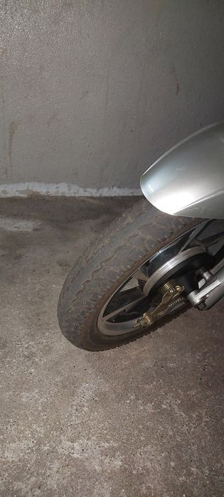 Scooter eléctrica