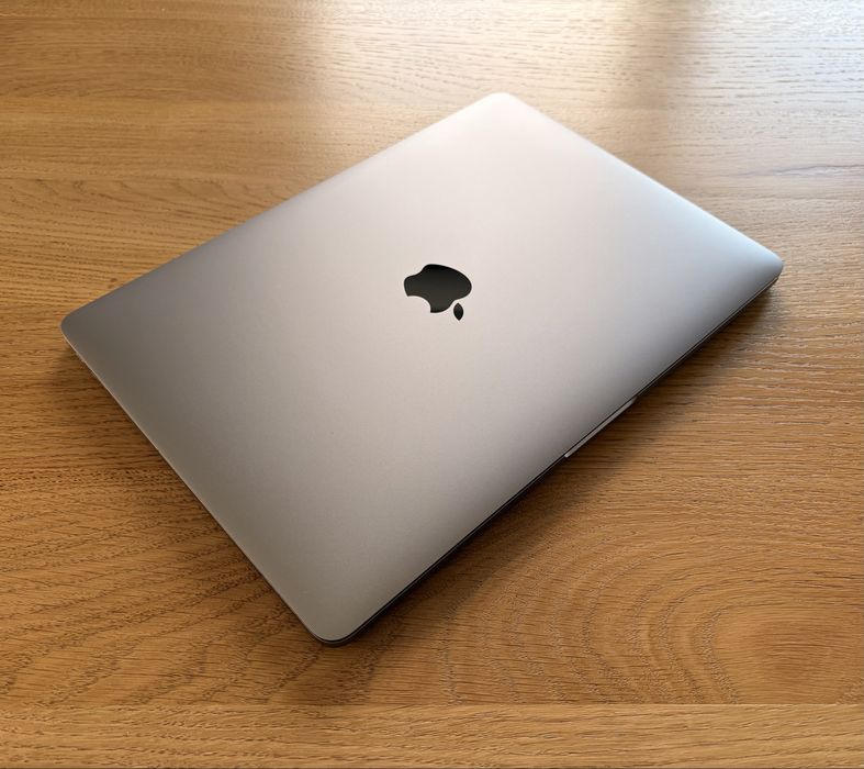 Apple MacBook Pro 2017