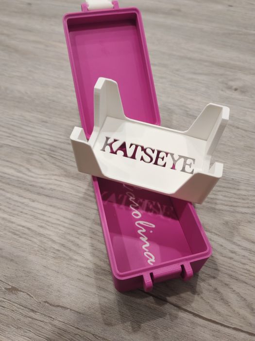 Caixa Cromos Karseye