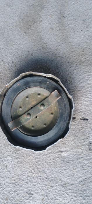 Korek zbiornika paliwa jawa cz 175 - 250 - 350 Kyvacka
