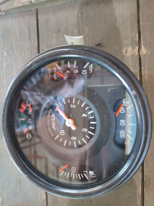 Комбинация приборов ТУ 37.003.670-75