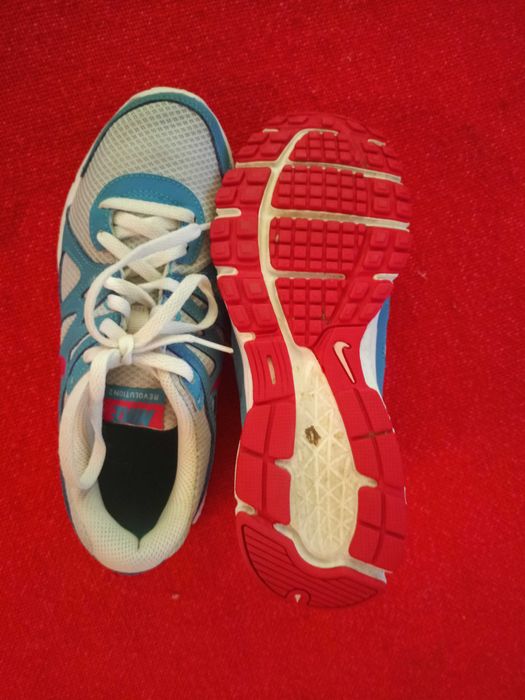 NIKE REVOLUTION 2 roz 36,5 23 cm Stan BDB Okazja
