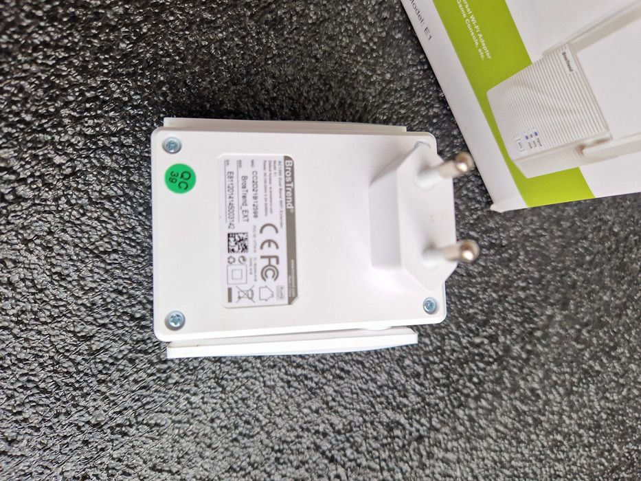 BrosTrend AC1200 WiFi Extender