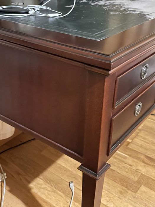 Secretária de Escritório- Mogno