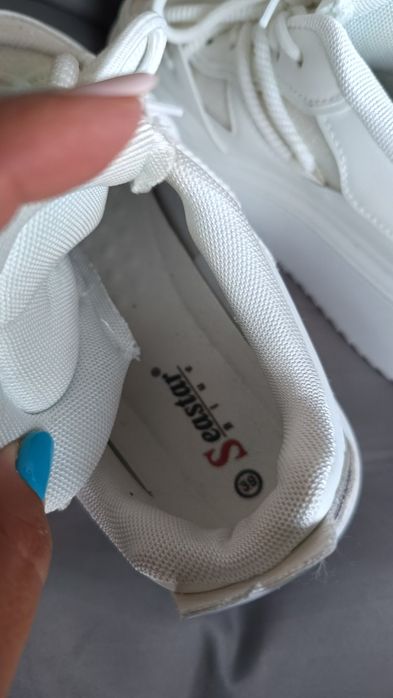 Buty damskie sneakersy 39