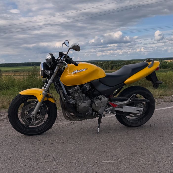 Надійний та потужний Honda Hornet 600 2000 рік