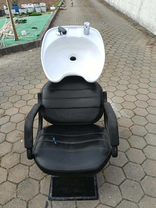 Rampa para cabeleireiro usado
