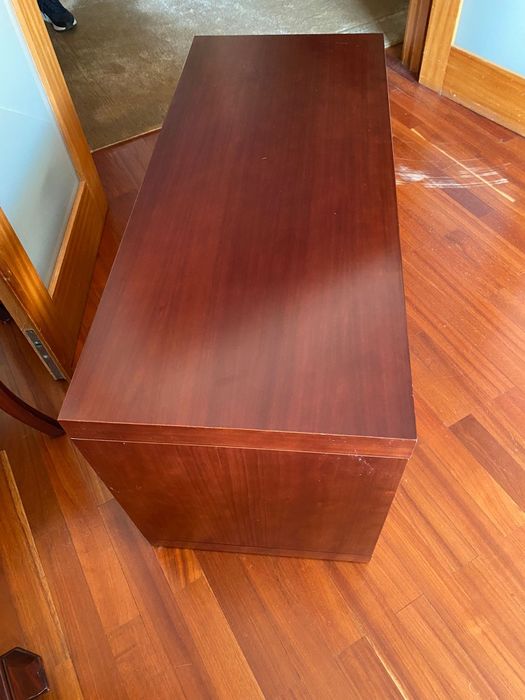 Móvel de TV usado em muito bom estado