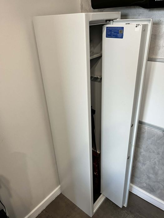 Szafa na 5 szt. Broni długiej Arsenał