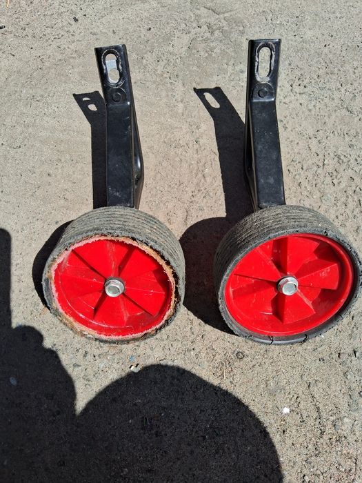 Боковые колёса детского велосипеда 16"