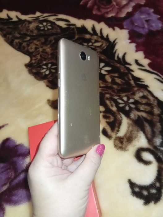 Смартфон Huawei робочий