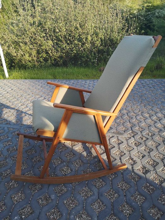 Fotel bujany retro Selman NRD połowa lat 50-tych z litego drewna