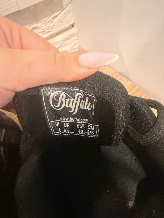 Buty buffalo london