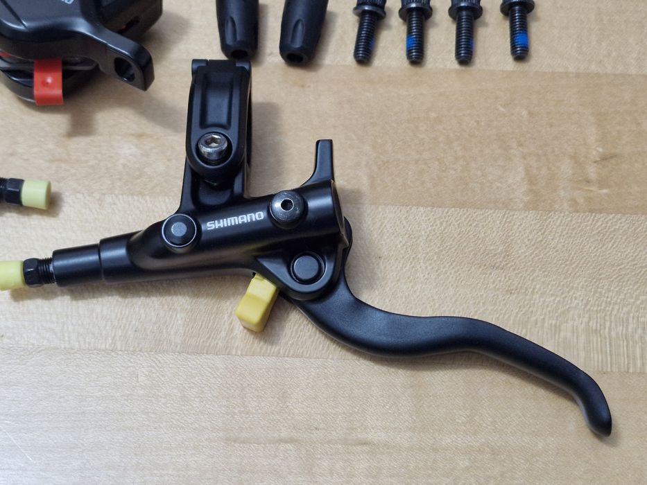 Travões Shimano BL-M4100/BR-MT410 novos a estrear