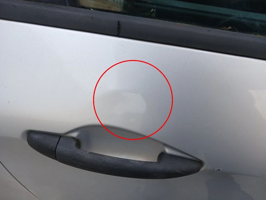 Porta frente direita PEUGEOT 208