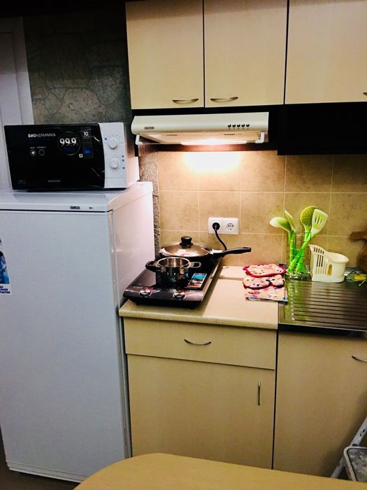 Сдам  1 но комнатную квартиру  ЦЕНТР , улица  ГРЕЧЕСКАЯ