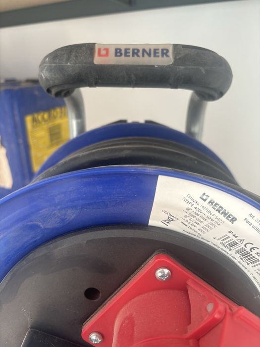 Rolo ficha trifazica Novo!!! com 20m de cabo, preco de loja 400€