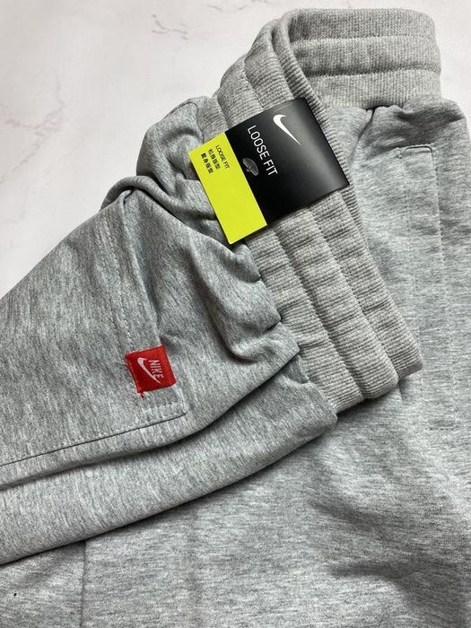 Чоловічі шорти Nike alumni club, nike big swoosh tech pack