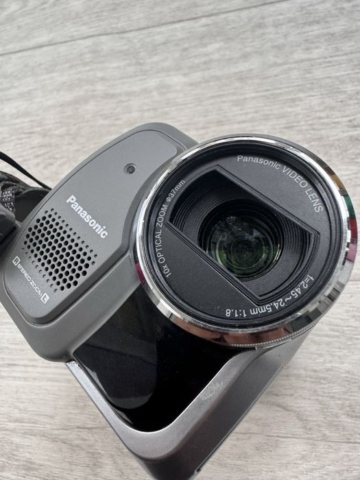 Видеокамера Panasonic