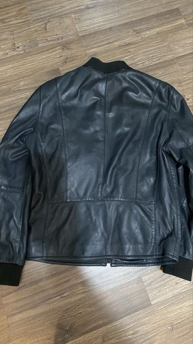 Кожаная куртка Strellson 50