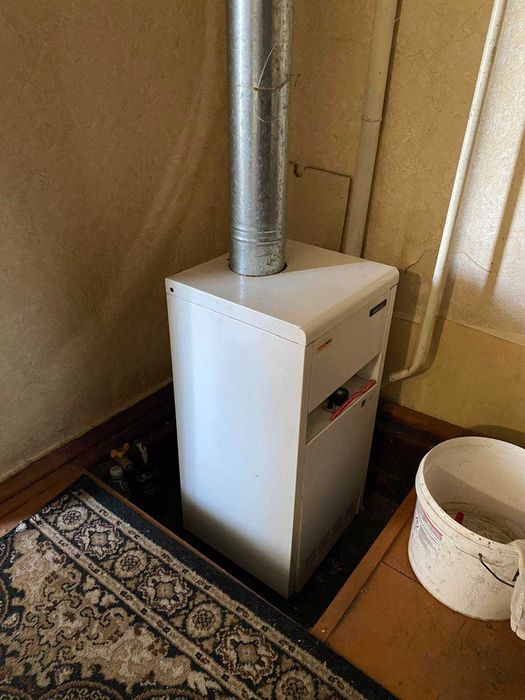 ID:39750 Продаж будинку в тихому місці серед МІСТА !!!