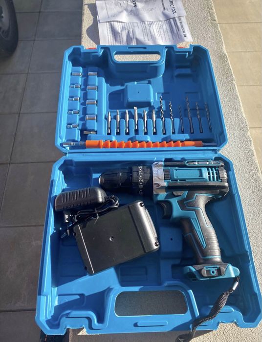 Aparafusadora com chaves