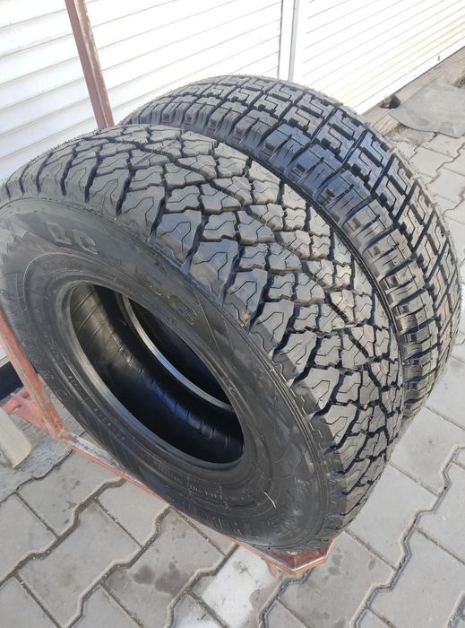 Продаж шин 235/75-15