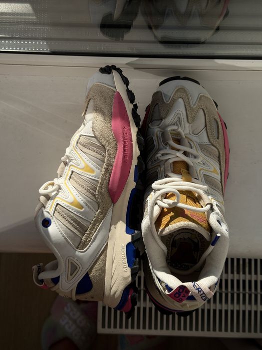 adidas Originals Hyperturf W