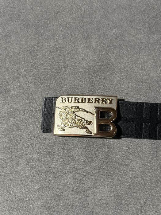 Cinto reversivel Burberry