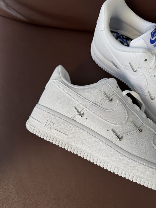 Оригинал Nike Air Force 1 07 LX (CT1990 100) белие кожание аир форс