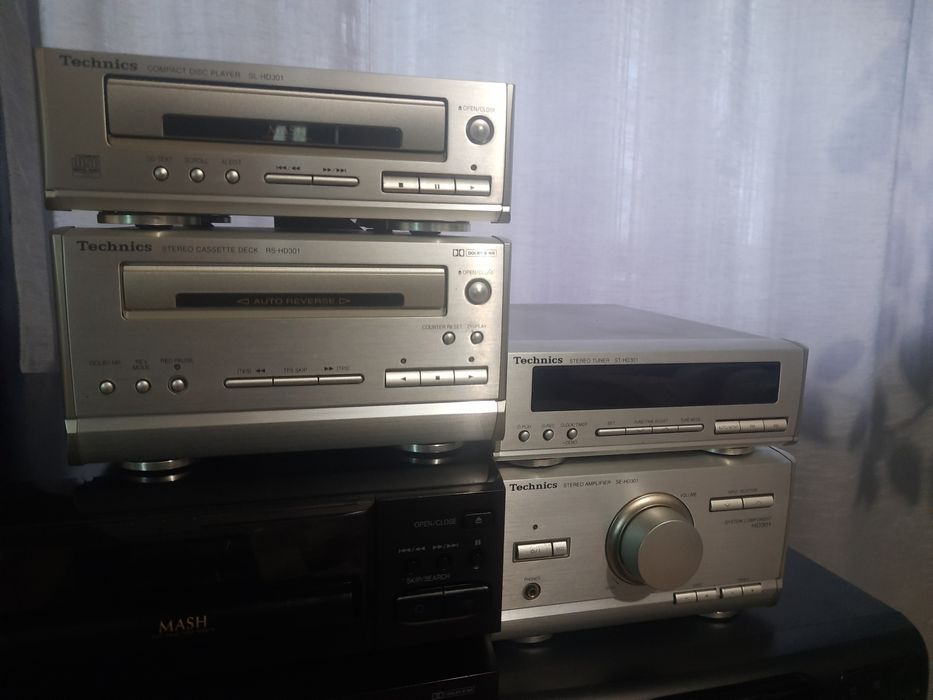 Technics CH404, HD301 + пульт +  колонки. Видео работы.