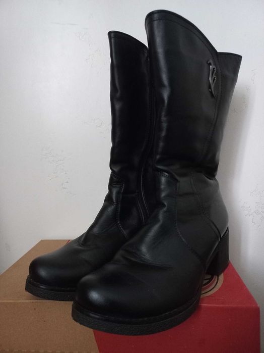 Сапожки зимові 39