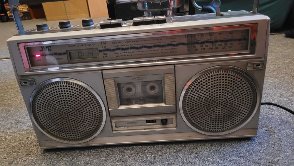 Zabytkowy boombox jvc rc-555 kl lata 80 stereo, działający