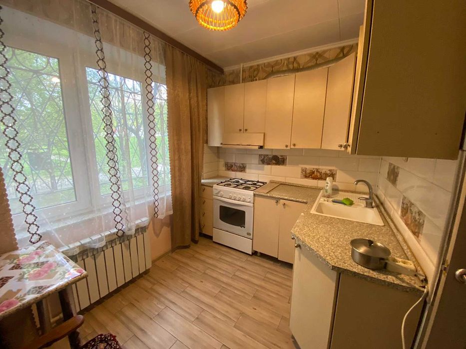 1к кв вул. Якуба Коласа, метро Святошино 10 хв, парк Совки!