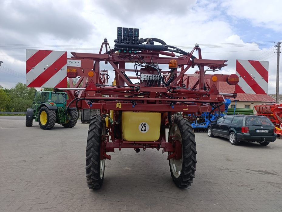 Opryskiwacz Hardi Commander 2200l 21m