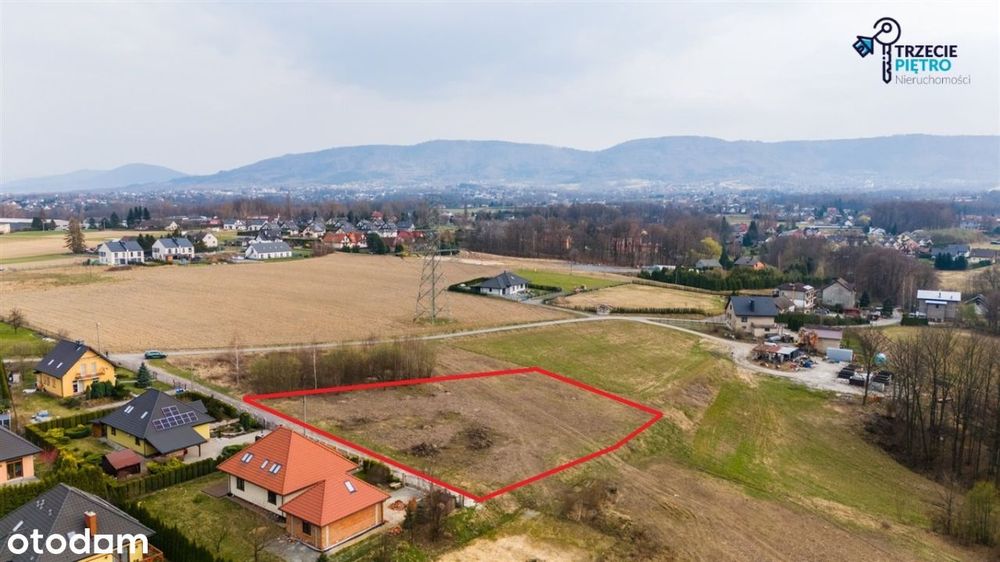 Działka w spokojnej okolicy - Hałcnów