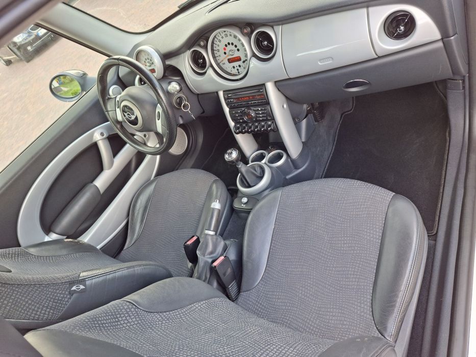 Mini Cooper 1.6 benzyna doinwestowany