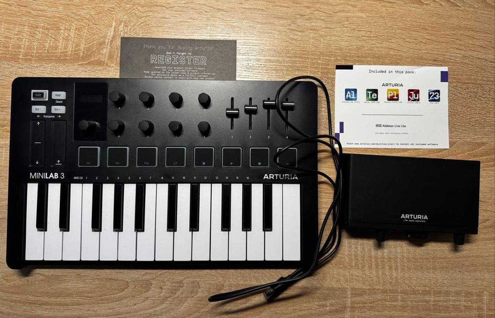 arturia mini lab 3 + arturia minifuse 1