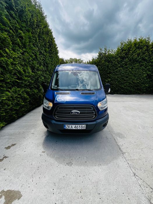 Ford Transit 2019 rok 9 osobowy