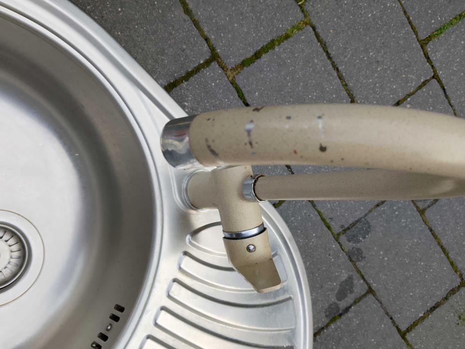 zlewozmywak z baterią